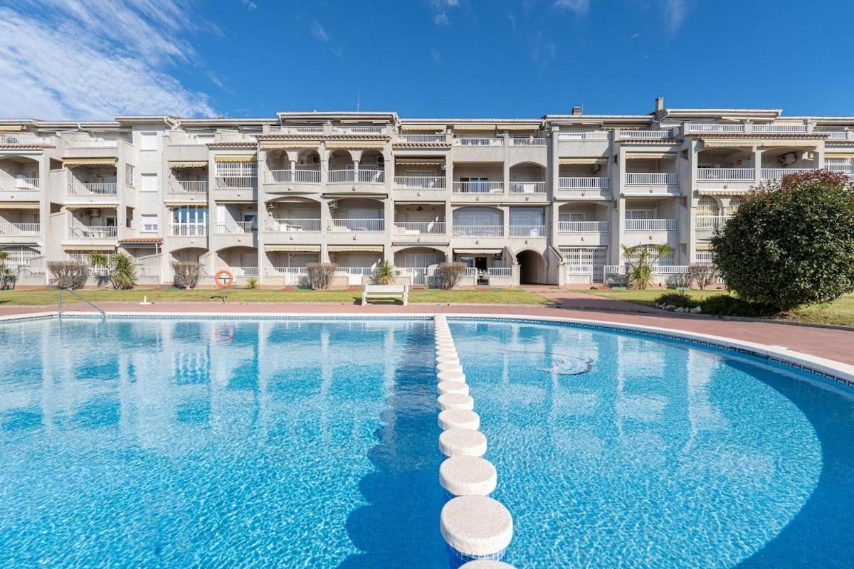 1005 Apartamento Con Vistas Al Lago San Maurici By Homeselectspain Empuriabrava Luaran gambar